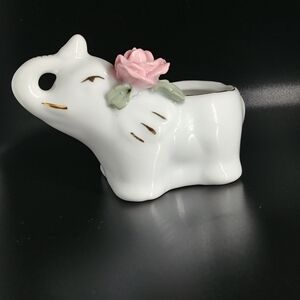 Elephant mini planter